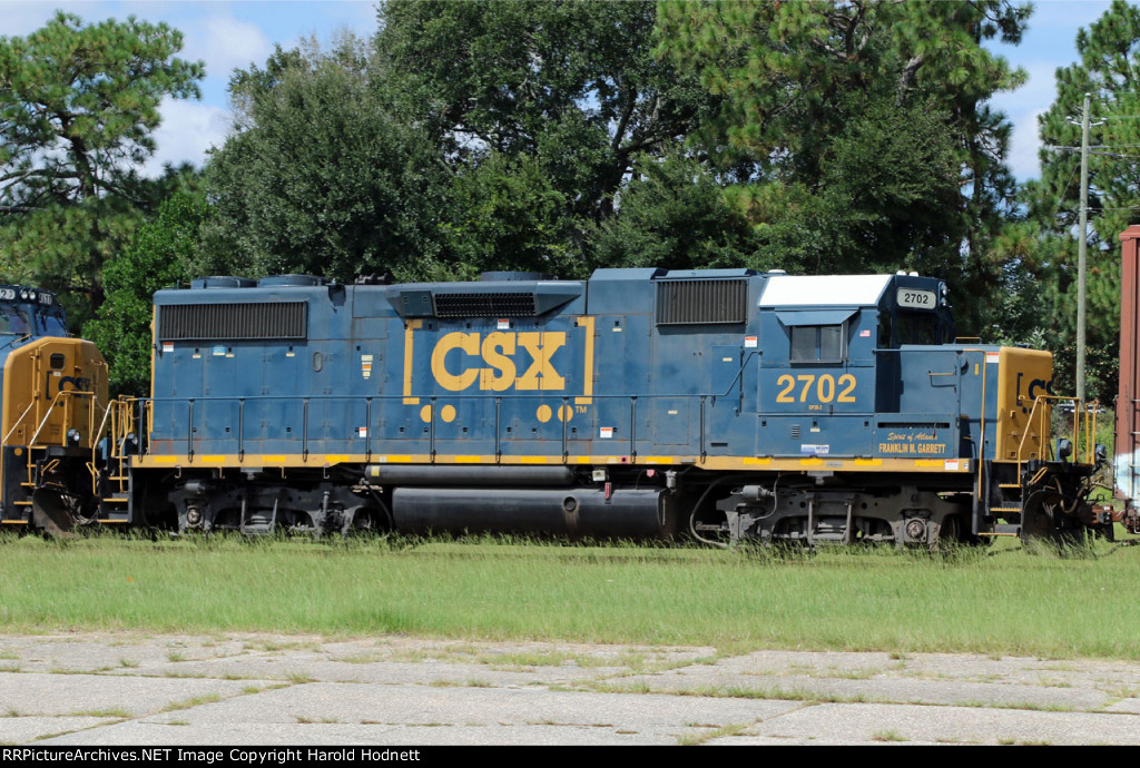 CSX 2702